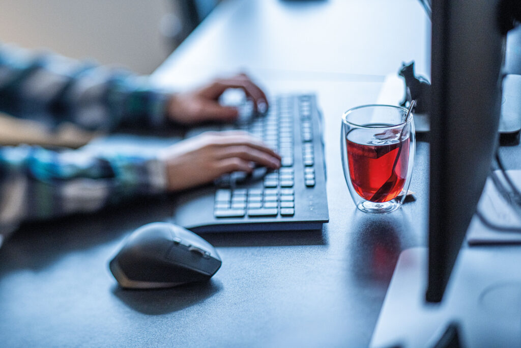 wareconsult Softwareentwickler Hintergrund